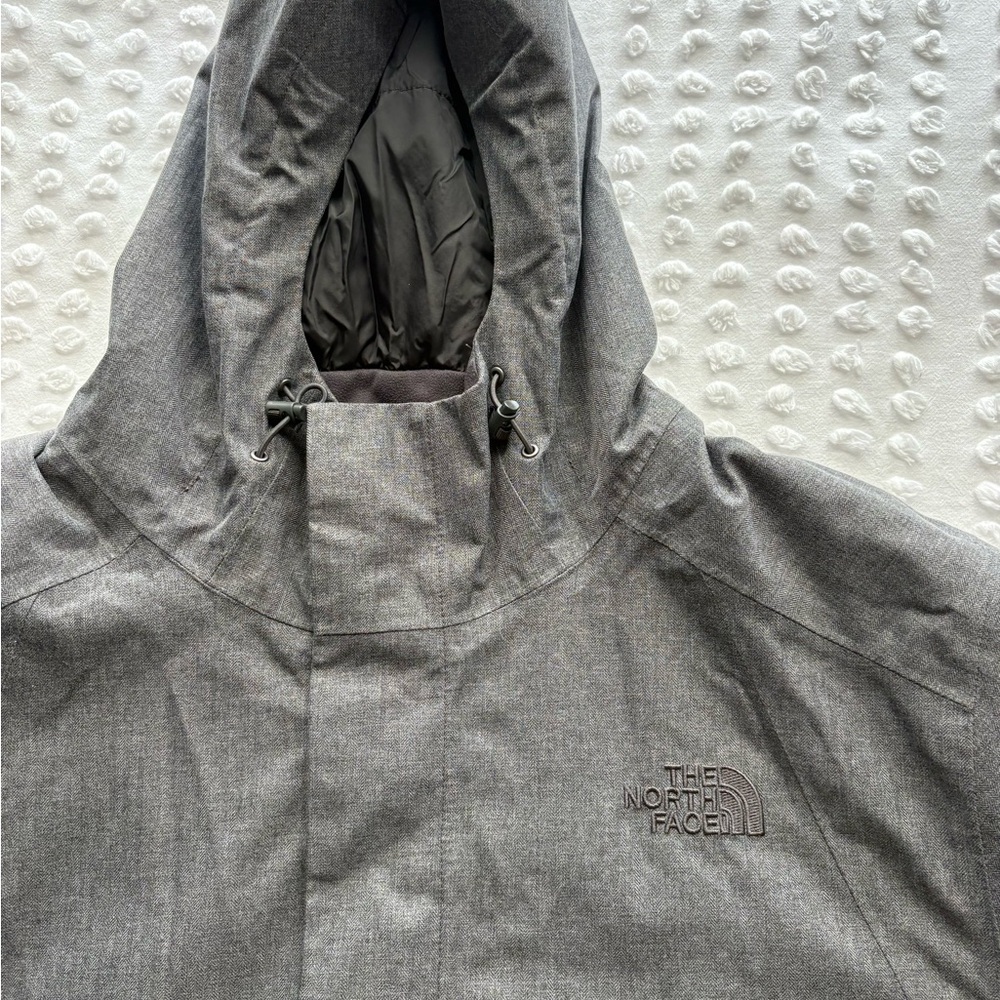The North Face Men's Gray Hooded Jacket • Size XL - Picture 7 of 10